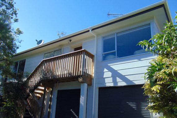 the house painters exterior painting north shore Beach Haven