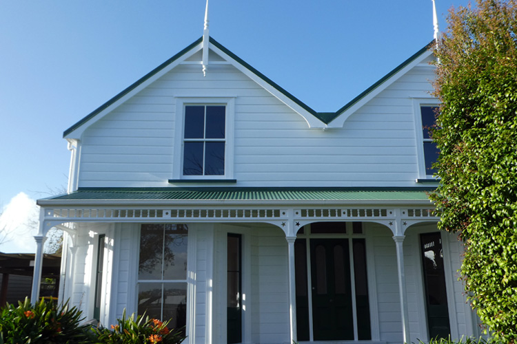 Heritage Home Painted White & Green